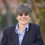 Kathy Fernandes Headshot